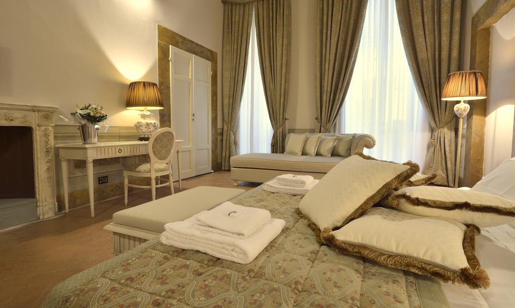 Hotel Palazzo Guicciardini Firenze Camera foto